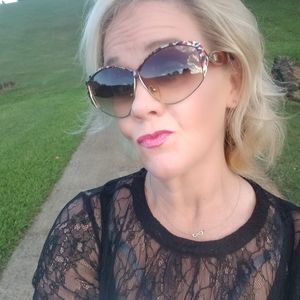 Meet your Posher, Kathi